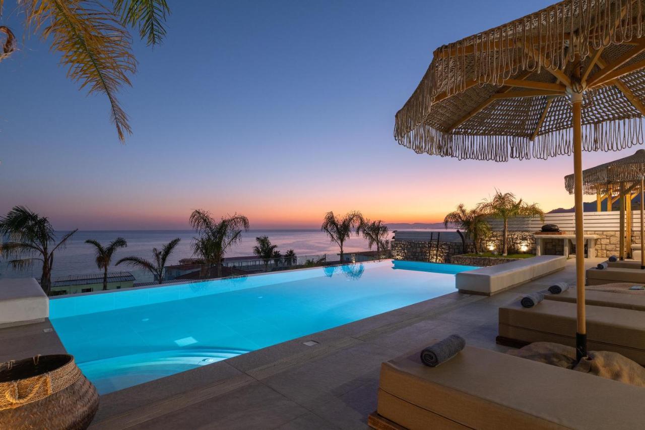 Lido Blue Villa Pefki エクステリア 写真